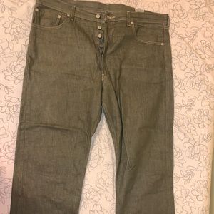 Levi’s 501 olive green 40X32